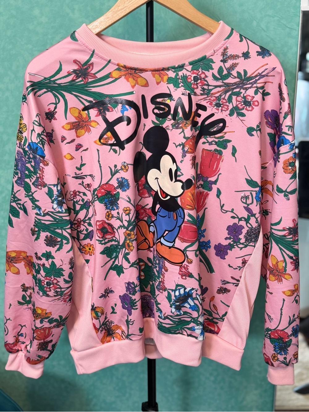 🌸✨Disney Pink Floral Mickey Mouse Sweatshirt